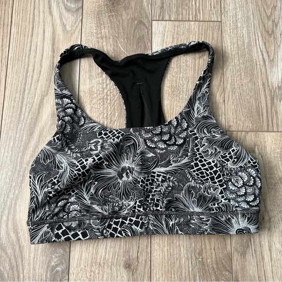 lululemon athletica Intimates & Sleepwear Lululemon Invigorate Sports Bra Mesh Nouveau